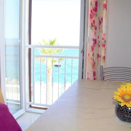 Apartment Lily - Top Location Bol